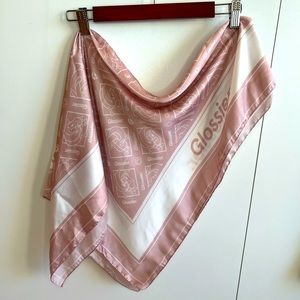 Glossier Silky Scarf